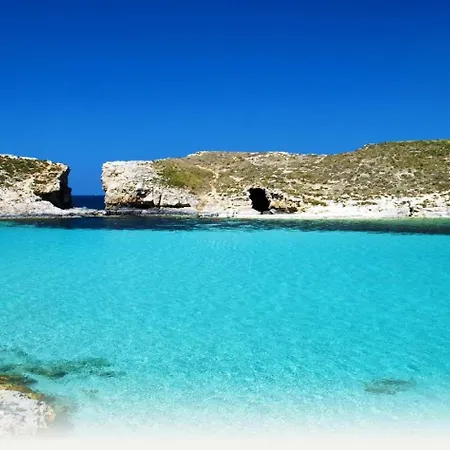 Superlative In Mercury Towers Apartment