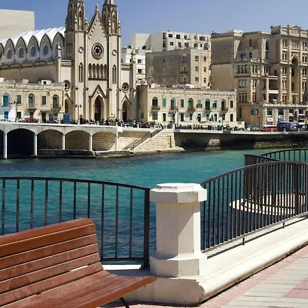 Apartment Superlative In Mercury Towers Saint Julian's