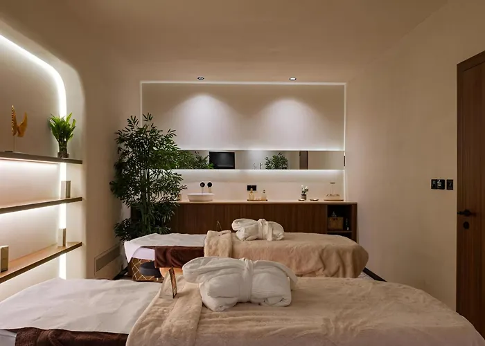 Superlative In Mercury Towers アパート *